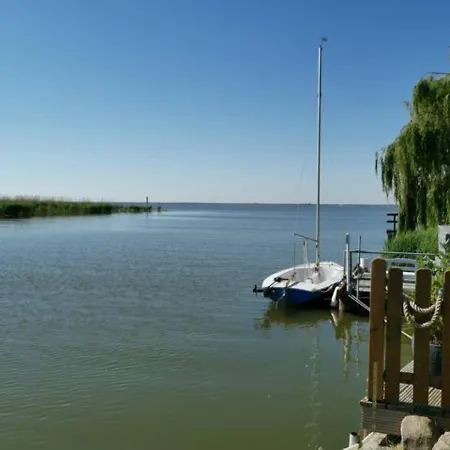 Schoene Geraeumige Am Park *