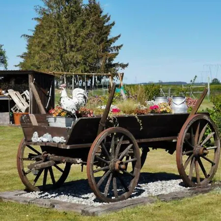 Schoene Geraeumige Am Park Apartmán *